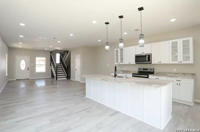 650 Canyon Circle, Canyon Lake, TX 78133 - #3