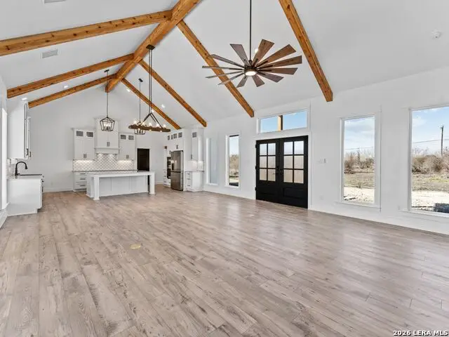 465 W Wetz Road, Marion, TX 78124 - #2