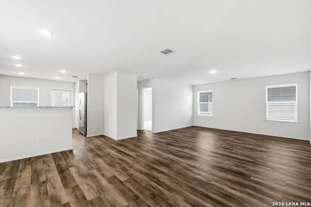 6322 Sycamore Run, San Antonio, TX 78219 - #2