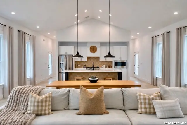 5 Cripple Creek Court, Wimberley, TX 78676 - #2