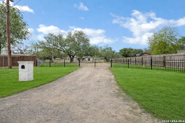 23206 Silver Chalice, Elmendorf, TX 78112 - #2