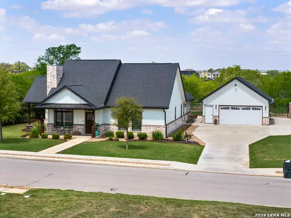 120 Magnolia, La Vernia, TX 78121