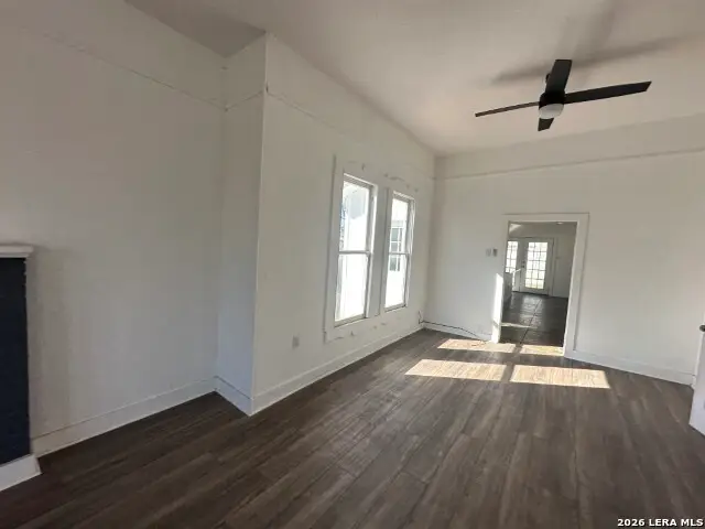 451 E Mitchell St, San Antonio, TX 78210 - #2