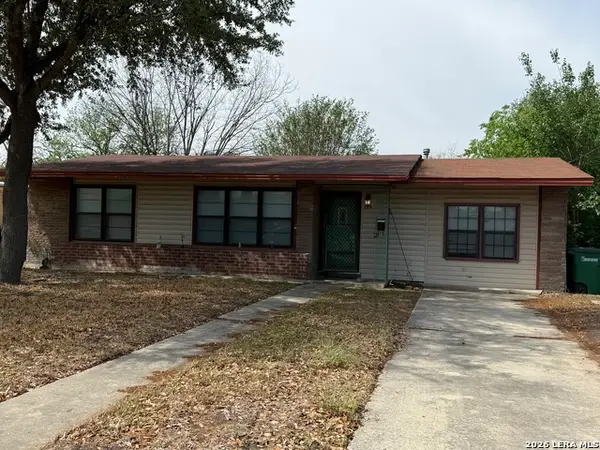 319 Laddie, San Antonio, TX 78201