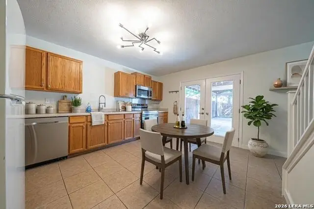 9843 Highland, San Antonio, TX 78245 - #3