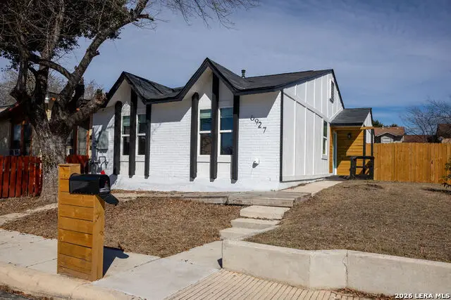 6927 Oldham Dr, San Antonio, TX 78239 - #1