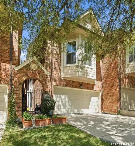 145 Elizabeth, Alamo Heights, TX 78209 - #2