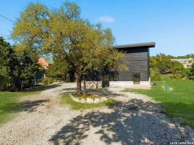 667 Stagecoach, Spring Branch, TX 78070 - #2