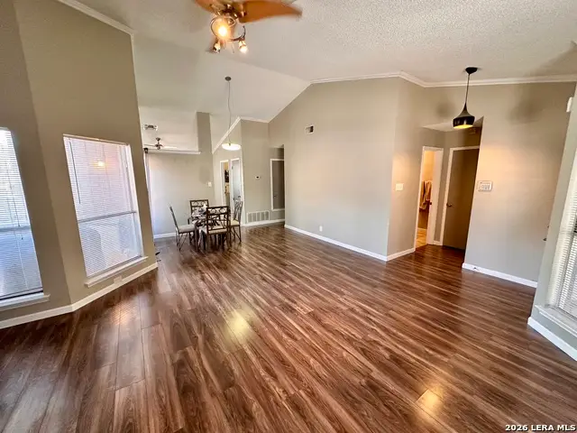 5742 Larkdale Dr, San Antonio, TX 78233 - #3