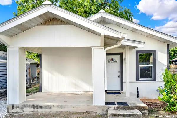 1426 E Carson St, San Antonio, TX 78208