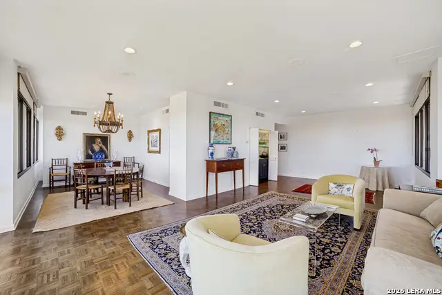 4001 N New Braunfels #APT 1202A, San Antonio, TX 78209 - #3