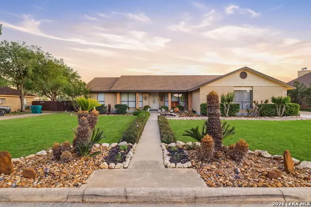 15224 Park Place Dr, Lytle, TX 78052 - #1