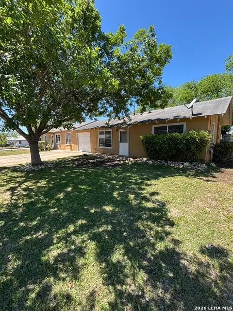 1055 Dunlap Dr, New Braunfels, TX 78130 - #2