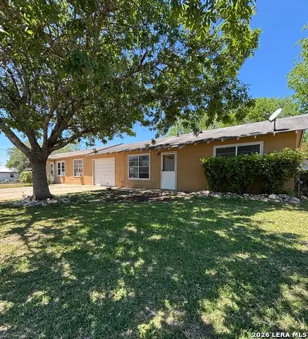 1055 Dunlap Dr, New Braunfels, TX 78130 - #3