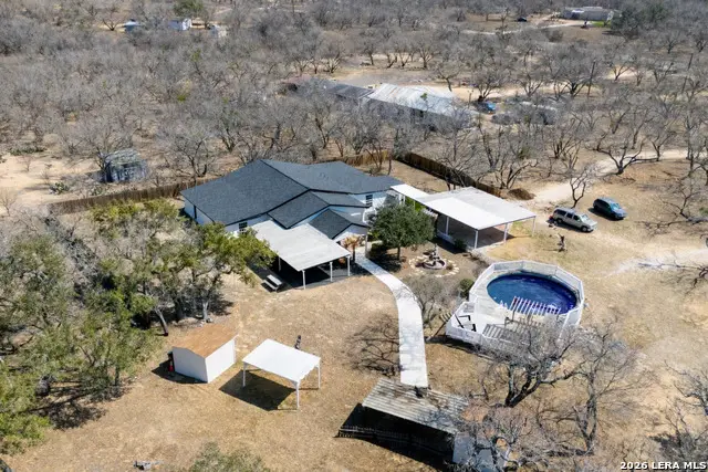 670 Quail Run, Lytle, TX 78052 - #1