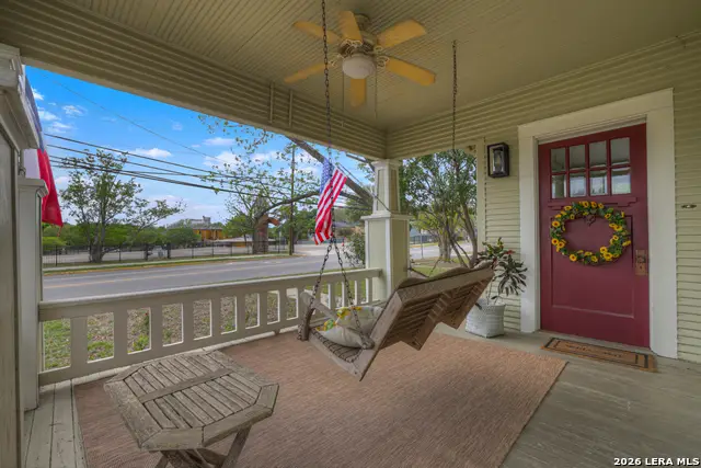 465 S Union Ave, New Braunfels, TX 78130 - #2