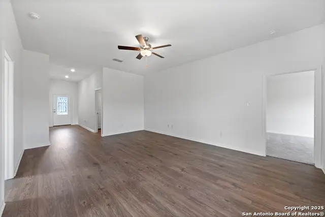 16177 Farmer, Lytle, TX 78052 - #3