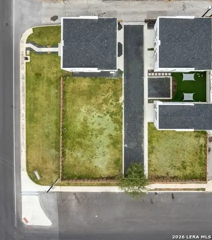 3208 N Elmendorf, San Antonio, TX 78201