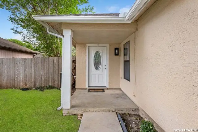 9238 Bowen Dr, San Antonio, TX 78250 - #3