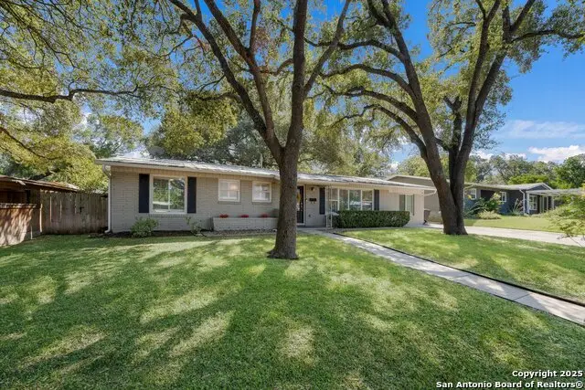 614 Larkwood Dr, San Antonio, TX 78209 - #1