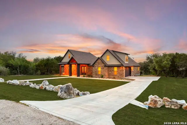 827 County Road 2801 E, Mico, TX 78056 - #2