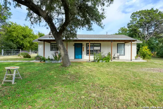 109 Hilltop Dr E, Kerrville, TX 78028 - #3