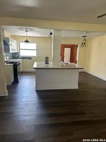 462 Hialeah, San Antonio, TX 78218 - #3