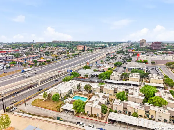 9915 Powhatan #J3, San Antonio, TX 78230