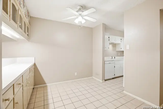9915 Powhatan #J3, San Antonio, TX 78230 - #3