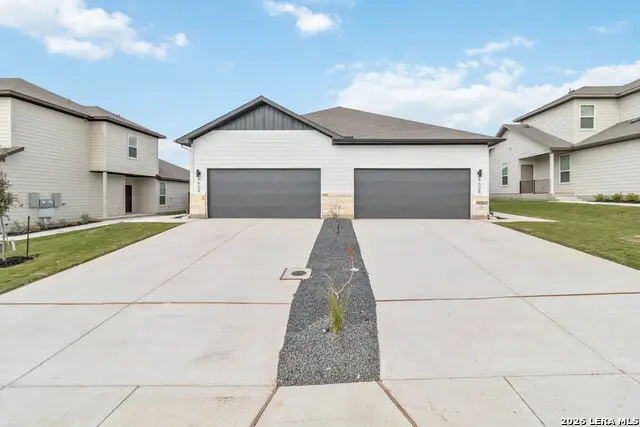 321-325 Colgin Dr, San Antonio, TX 78253 - #2