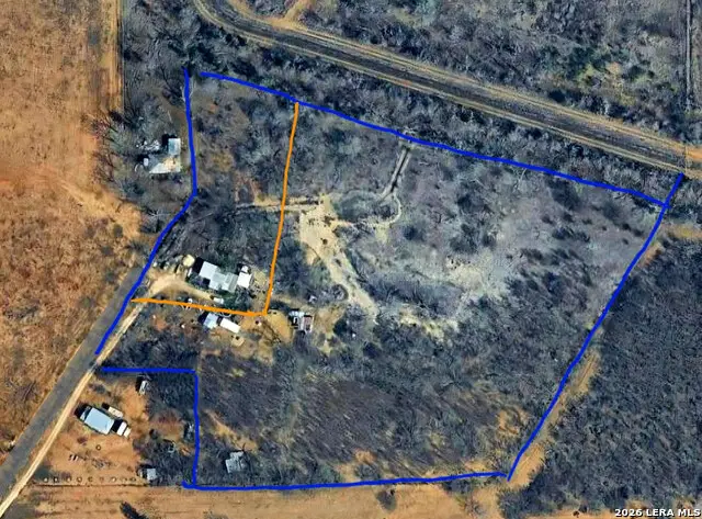 255 County Road 668, Devine, TX 78016 - #2