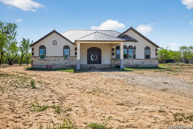 510 High Mdw, Lytle, TX 78052 - #1