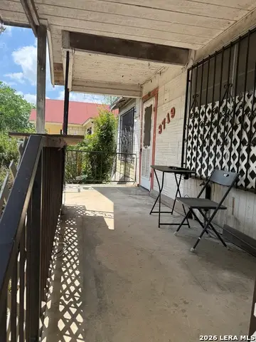 3719 W Houston St, San Antonio, TX 78207 - #2