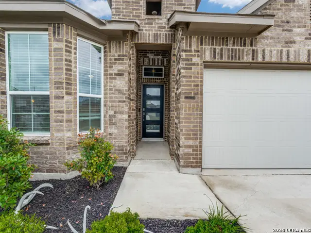 1052 Slight St, New Braunfels, TX 78130 - #3