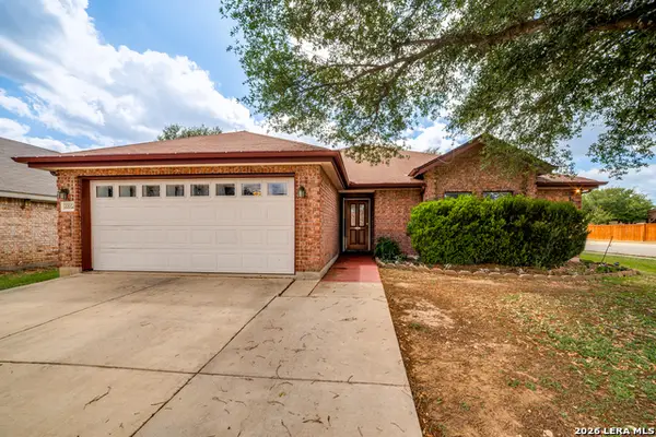 8862 Fenwood St, San Antonio, TX 78250