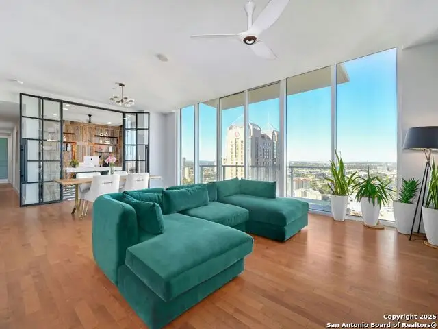 610 E Market St #2816, San Antonio, TX 78205 - #1