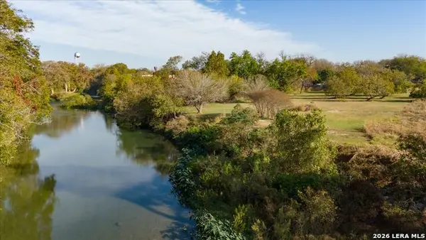 100 Arlene, Martindale, TX 78655