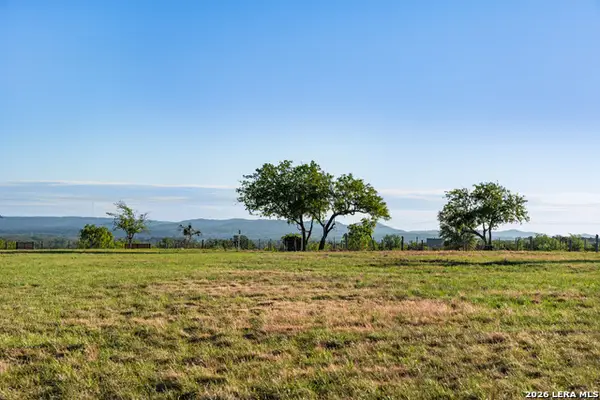 0001 Clearwater, Comfort, TX 78013