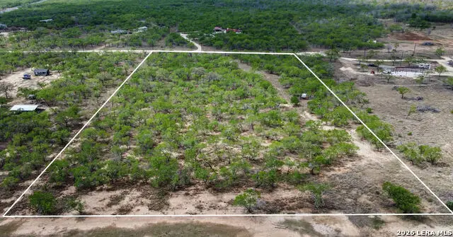 247 Western Ln, Leesville, TX 78122 - #1