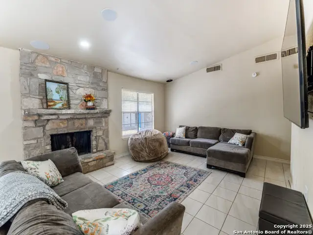 5615 Wood Climb St, San Antonio, TX 78233 - #3