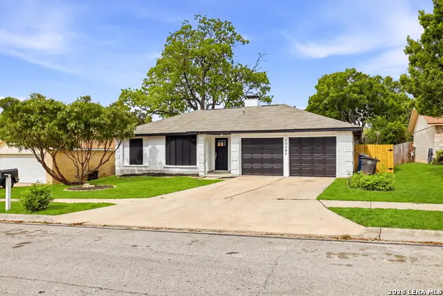 11507 Woollcott St, San Antonio, TX 78251 - #3