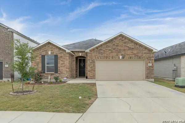 417 Cordova Crossing, Seguin, TX 78155