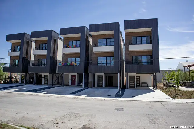 130 E Lachapelle, San Antonio, TX 78204 - #2