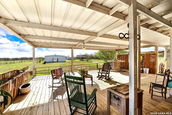 4680 Mount Olive Rd, Adkins, TX 78101