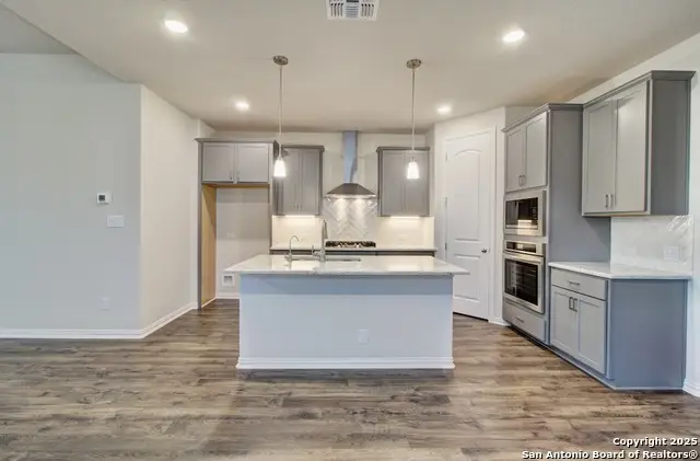 1850 Pining Street, New Braunfels, TX 78132 - #2