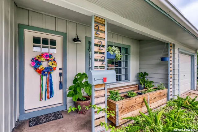 222 Dawnview Ln, San Antonio, TX 78213 - #2