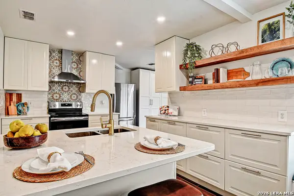 6911 Quail Lk, San Antonio, TX 78244