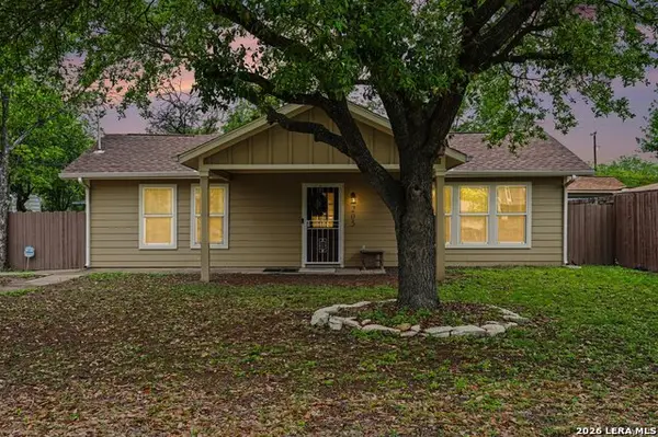 205 Balcones Heights Rd, Balcones Heights, TX 78201