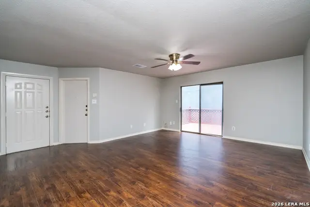 15503 Walnut Creek Dr, San Antonio, TX 78247 - #3