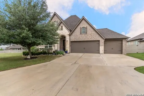 560 Chinkapin Trl, New Braunfels, TX 78132